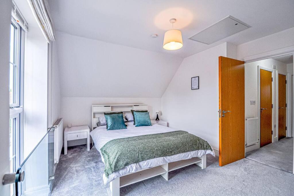 Entire House Sleeps 8 Near The River Thamesメイデンヘッド エクステリア 写真