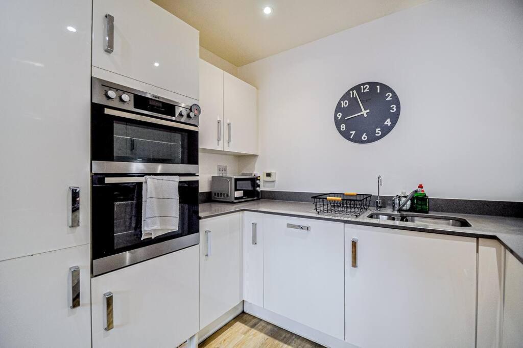Entire House Sleeps 8 Near The River Thamesメイデンヘッド エクステリア 写真