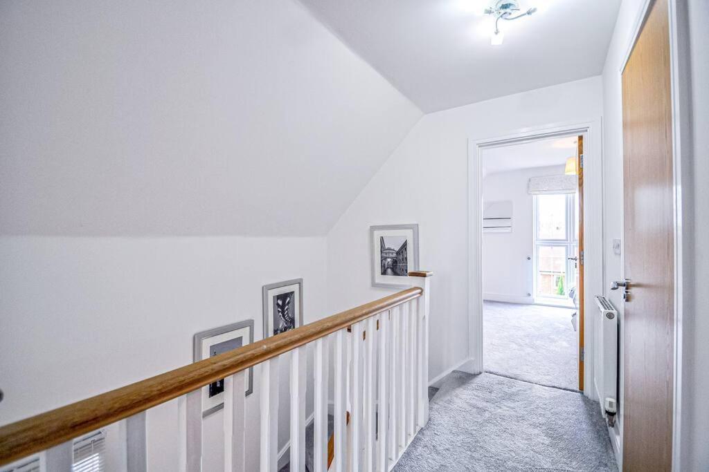 Entire House Sleeps 8 Near The River Thamesメイデンヘッド エクステリア 写真