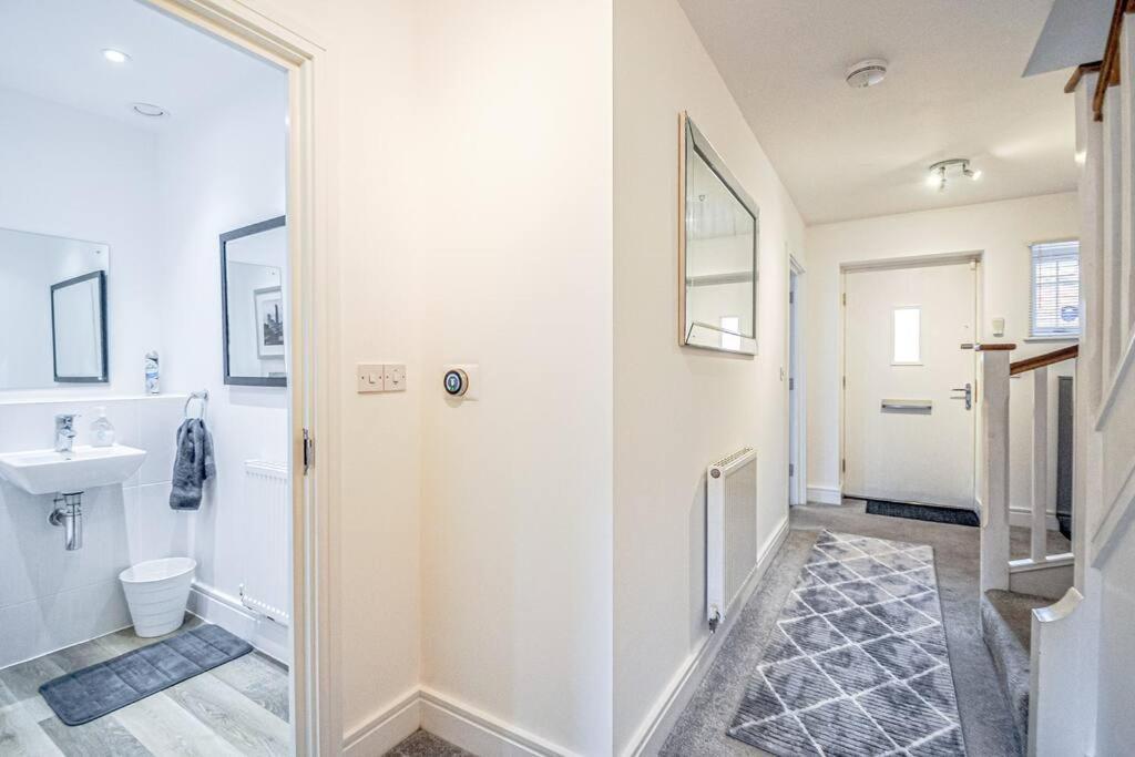 Entire House Sleeps 8 Near The River Thamesメイデンヘッド エクステリア 写真