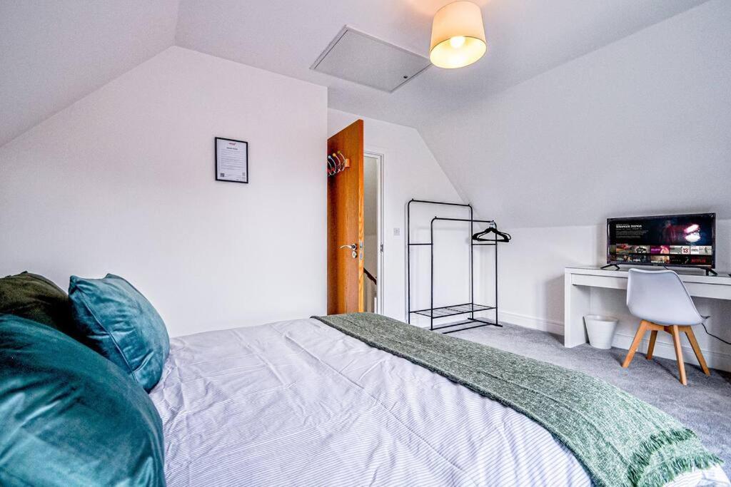 Entire House Sleeps 8 Near The River Thamesメイデンヘッド エクステリア 写真